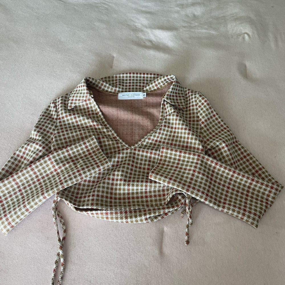 Tan Cropped Long sleeve with collar